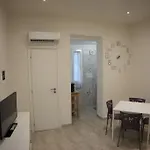 아파트 Bari, Puglia. E Facile Da Raggiungere !!