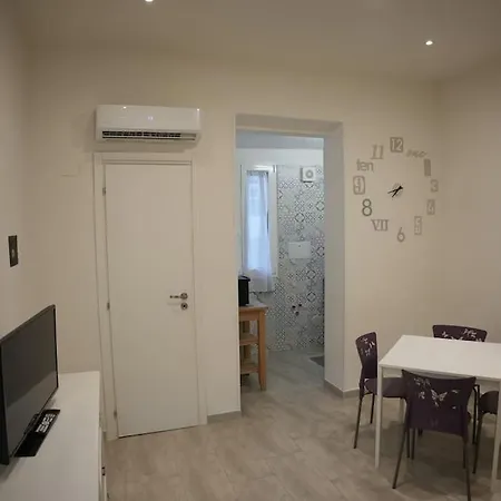 Appartamento Bari, Puglia. E Facile Da Raggiungere !!
