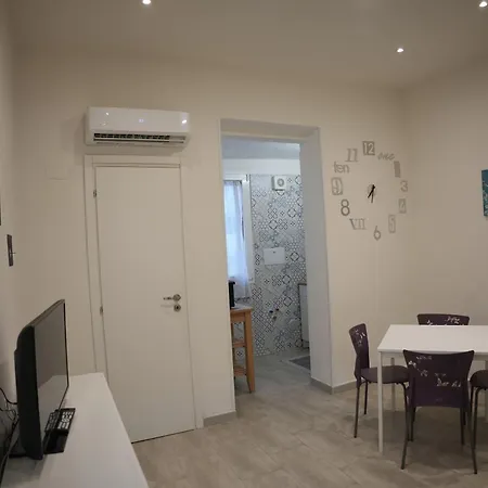 Bari, Puglia. E Facile Da Raggiungere !! * バーリ